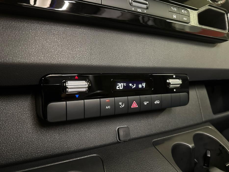 MERCEDES-BENZ Sprinter 2021