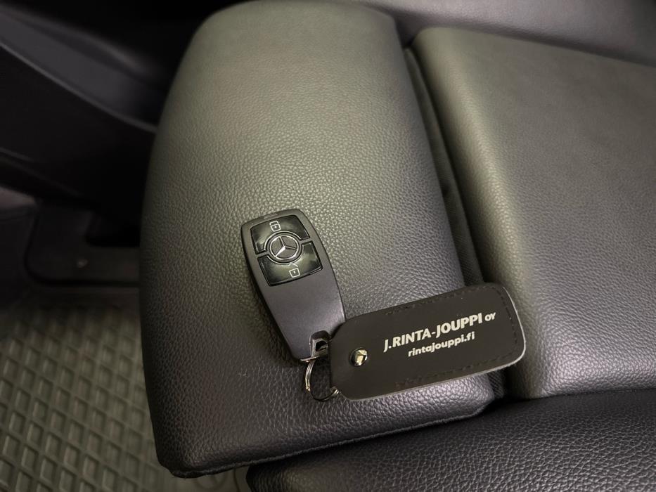 MERCEDES-BENZ Sprinter 2021