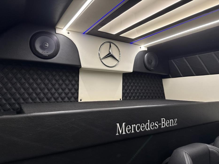 MERCEDES-BENZ Sprinter 2021
