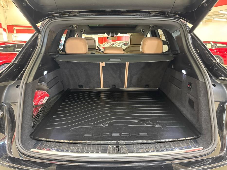 PORSCHE Cayenne 2019