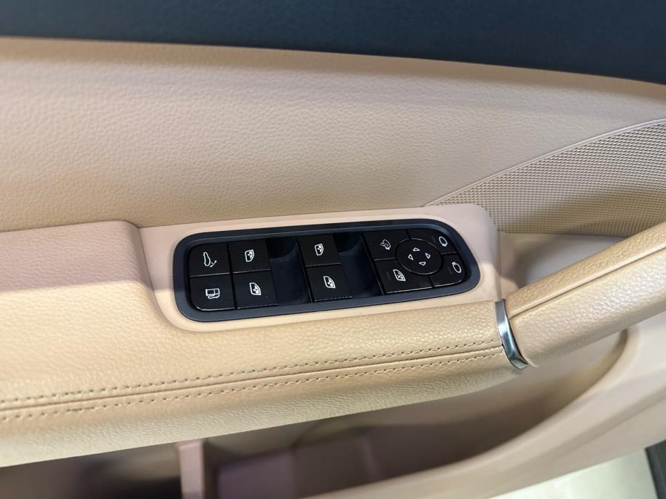 PORSCHE Cayenne 2019