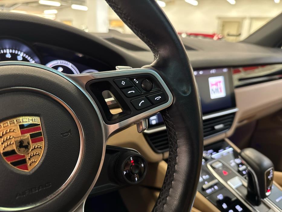 PORSCHE Cayenne 2019
