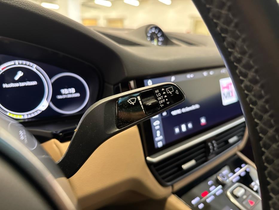PORSCHE Cayenne 2019