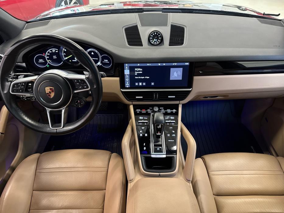 PORSCHE Cayenne 2019