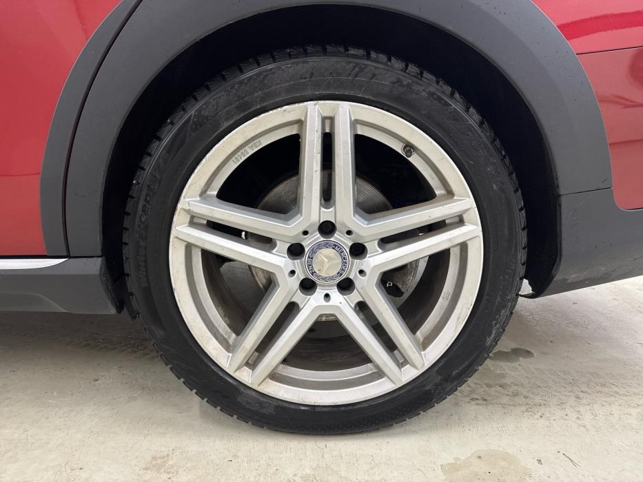 MERCEDES-BENZ E 2017