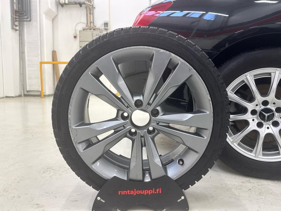 MERCEDES-BENZ CLA 2013