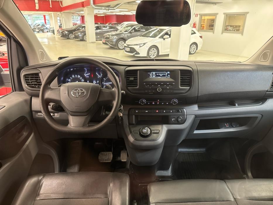 TOYOTA Proace 2018