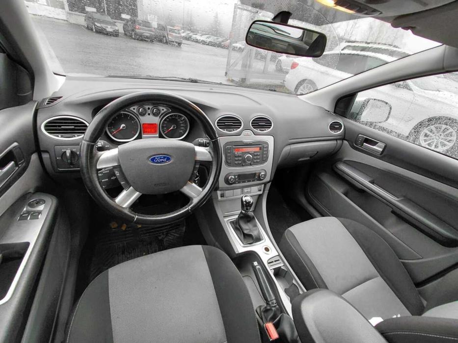 FORD Focus 2011