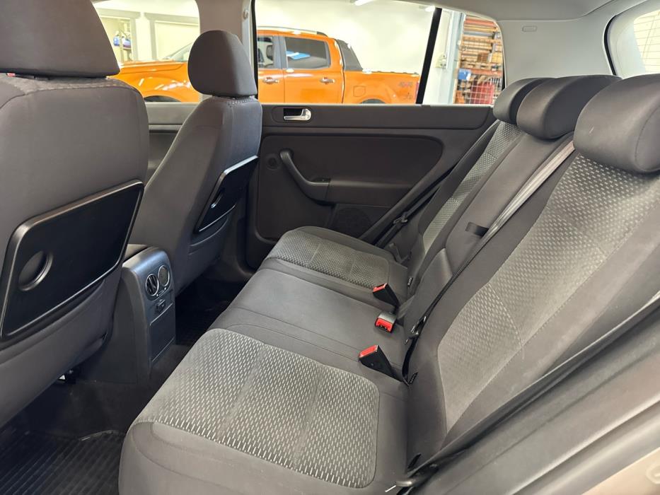 VOLKSWAGEN Golf Plus 2012