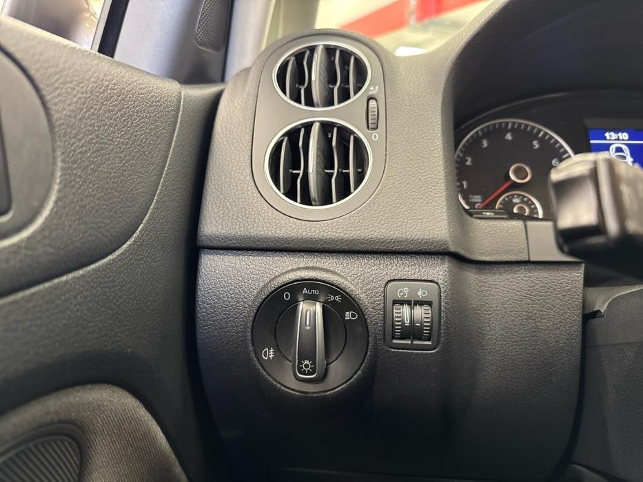 VOLKSWAGEN Golf Plus 2012