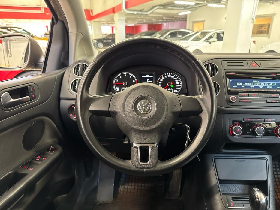 VOLKSWAGEN Golf Plus 2012
