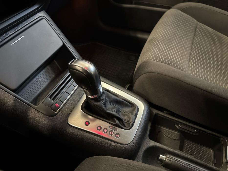 VOLKSWAGEN Golf Plus 2012