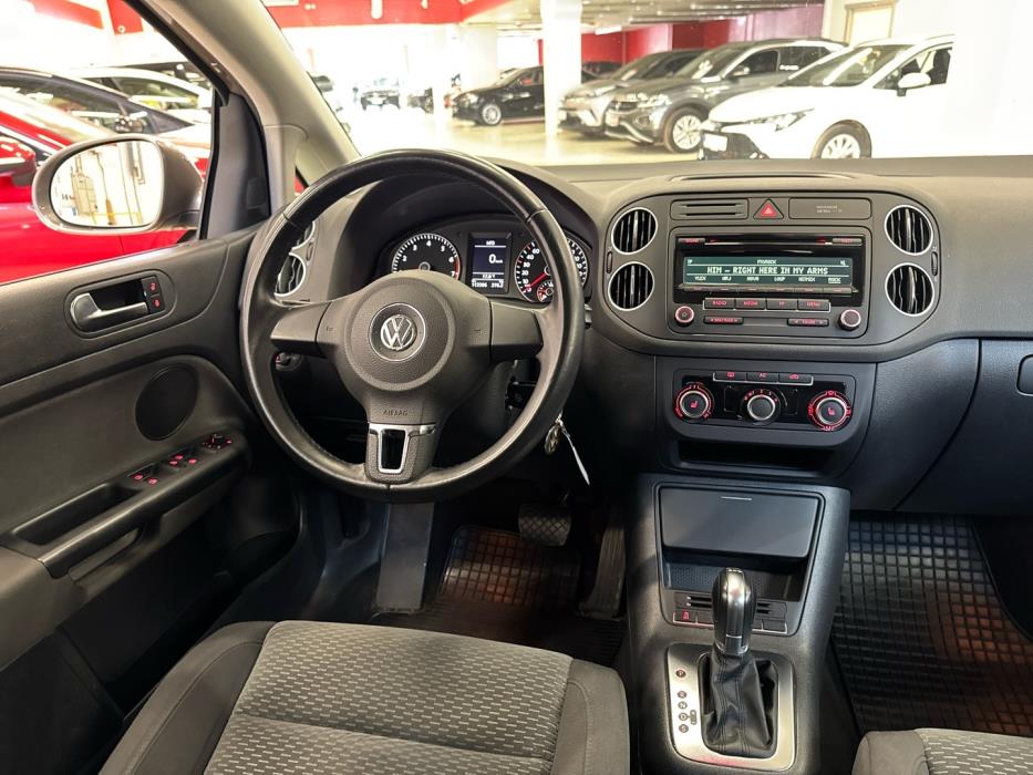 VOLKSWAGEN Golf Plus 2012