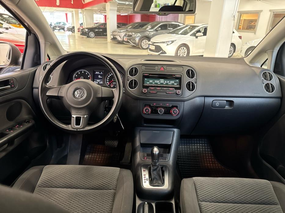 VOLKSWAGEN Golf Plus 2012