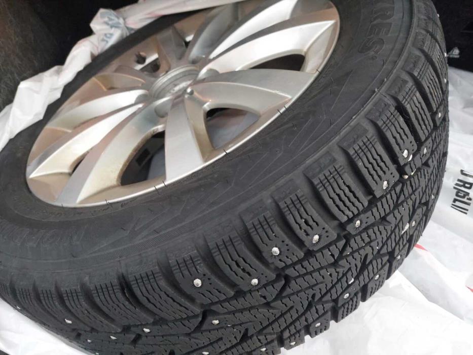 MERCEDES-BENZ B 2012