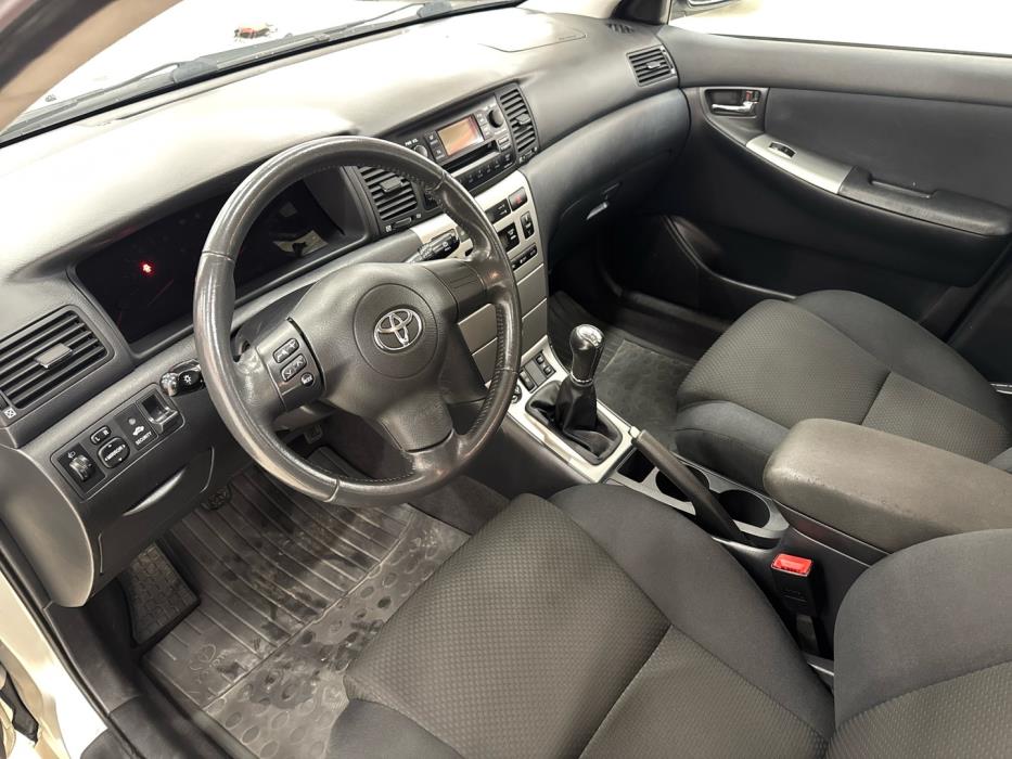 TOYOTA Corolla 2006