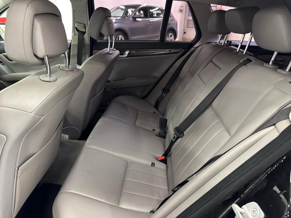 MERCEDES-BENZ C 2008