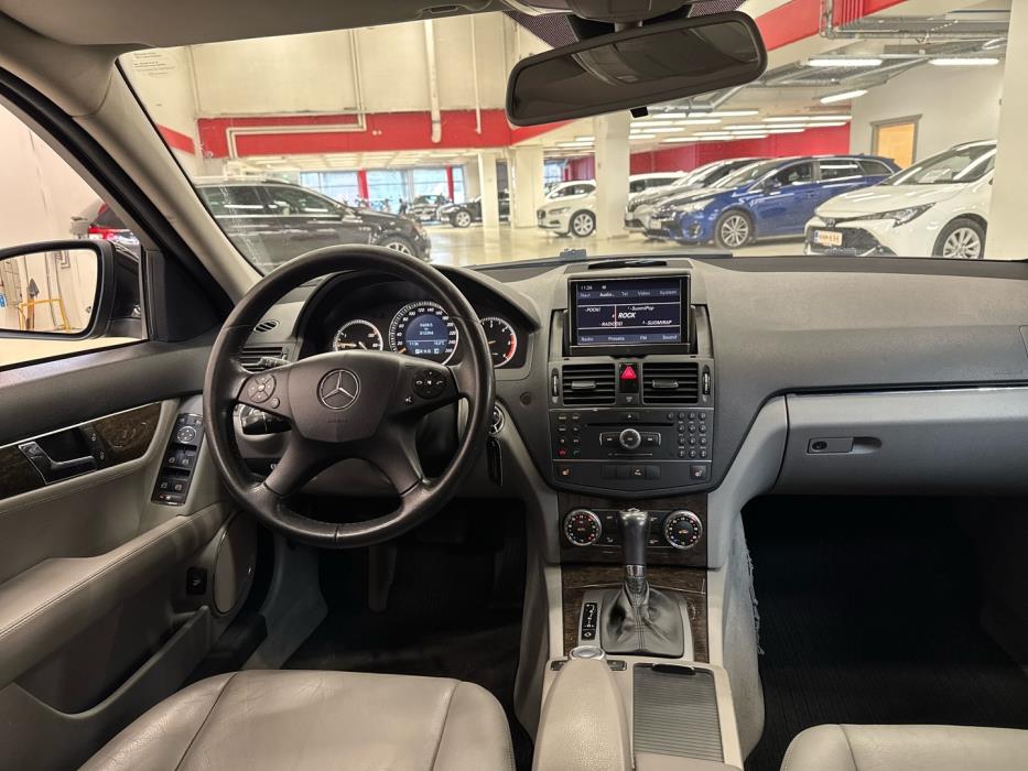 MERCEDES-BENZ C 2008