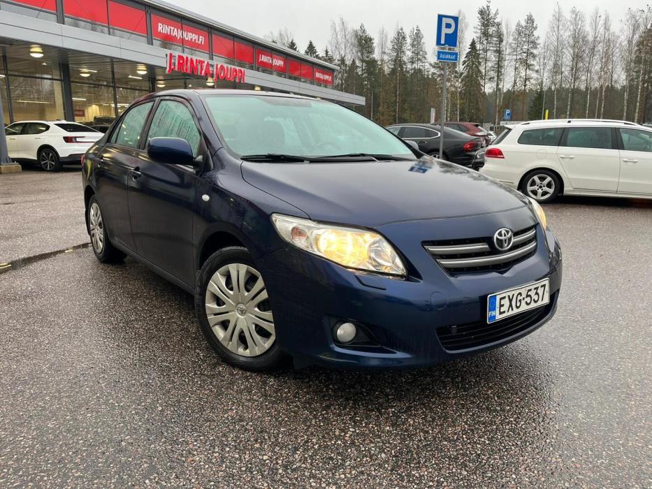 TOYOTA Corolla 2009