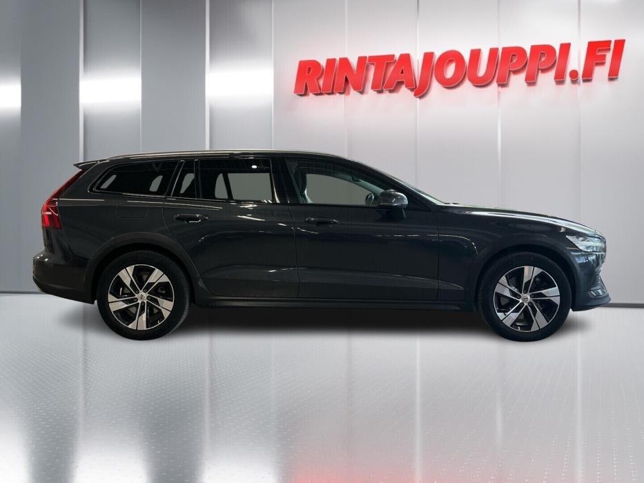 VOLVO V60 Cross Country 2019
