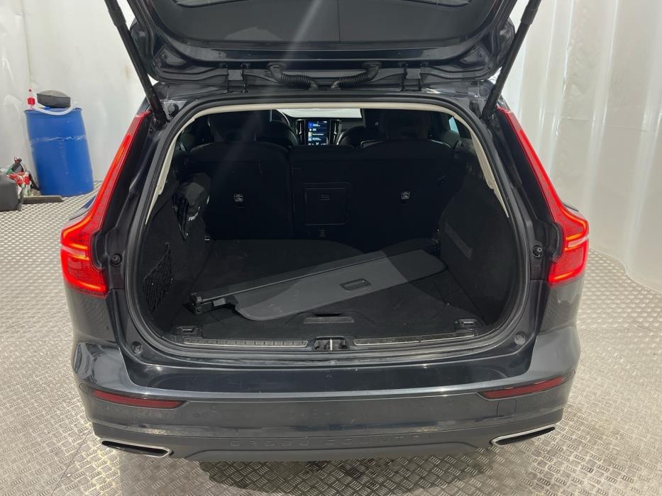VOLVO V60 Cross Country 2019