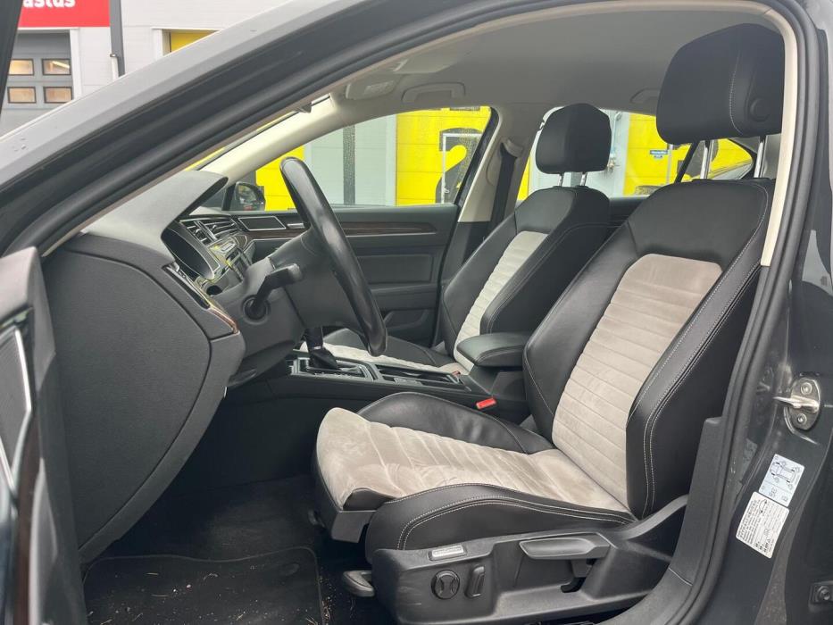 VOLKSWAGEN Passat 2016