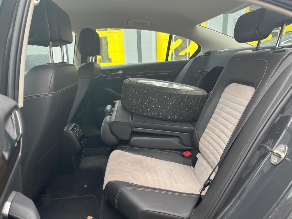VOLKSWAGEN Passat 2016