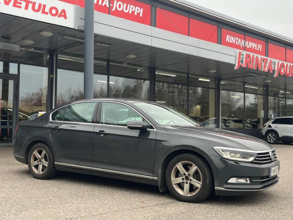 VOLKSWAGEN Passat 2016