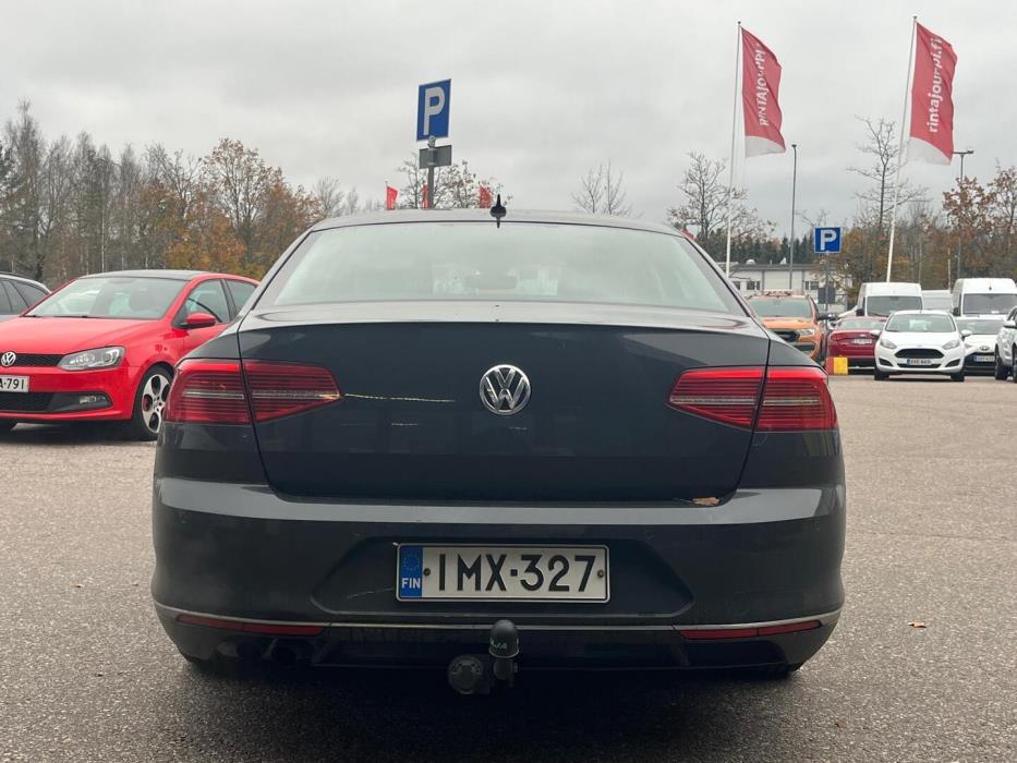VOLKSWAGEN Passat 2016