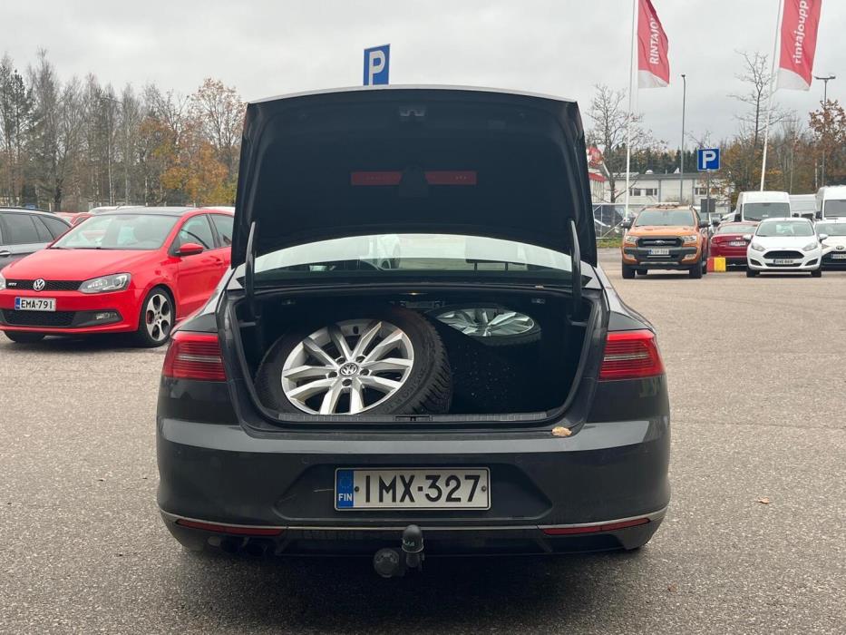 VOLKSWAGEN Passat 2016
