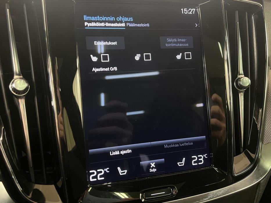 VOLVO V60 2022