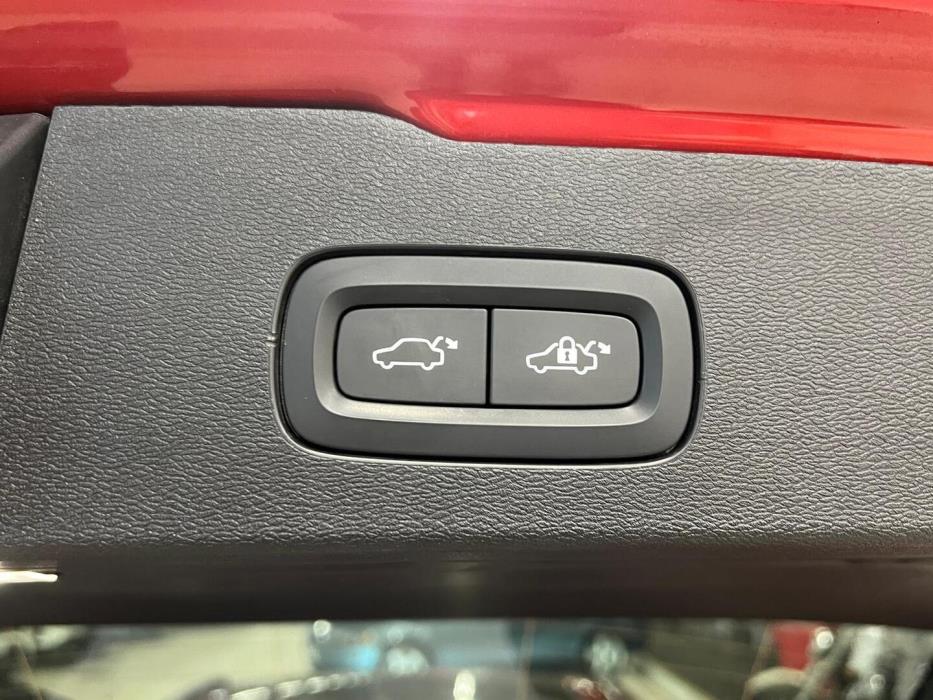 VOLVO V60 2022