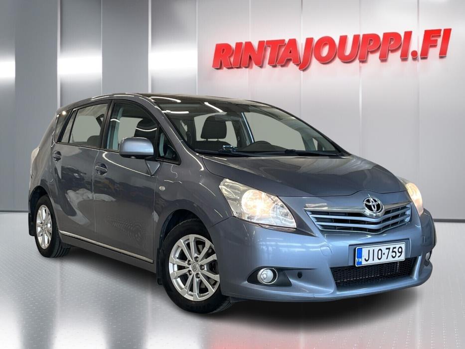 TOYOTA Verso 2011