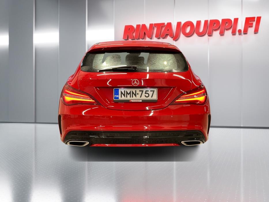 MERCEDES-BENZ CLA 2017