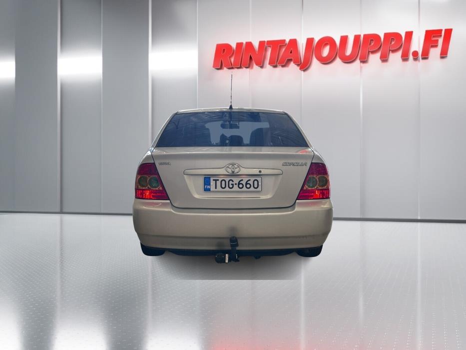 TOYOTA Corolla 2004