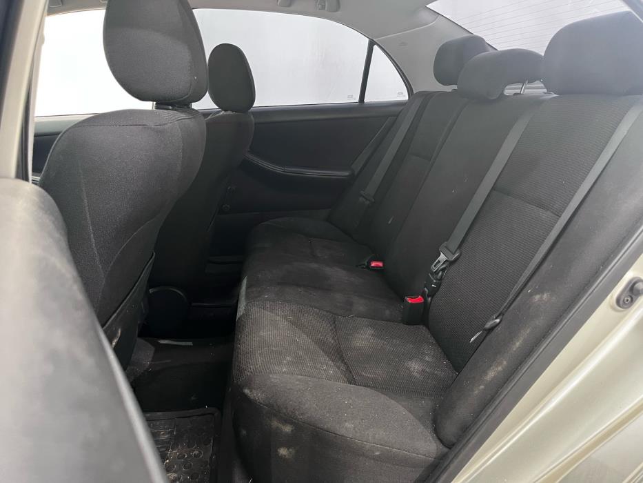 TOYOTA Corolla 2004