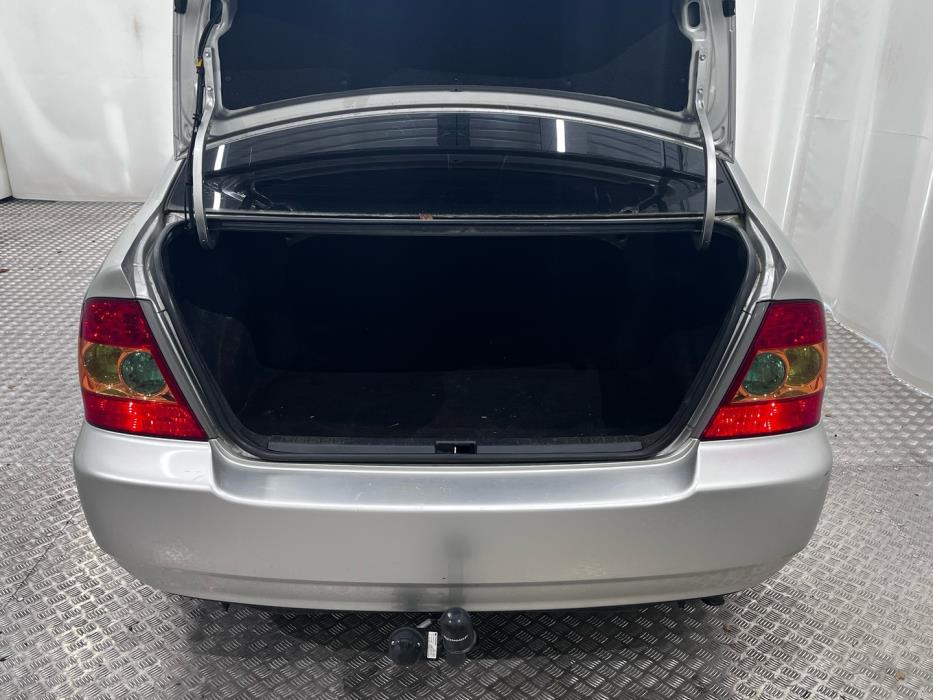TOYOTA Corolla 2004