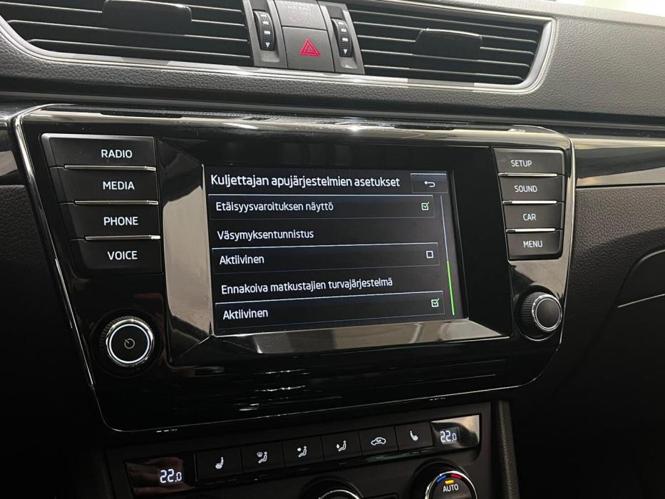 SKODA Superb 2016