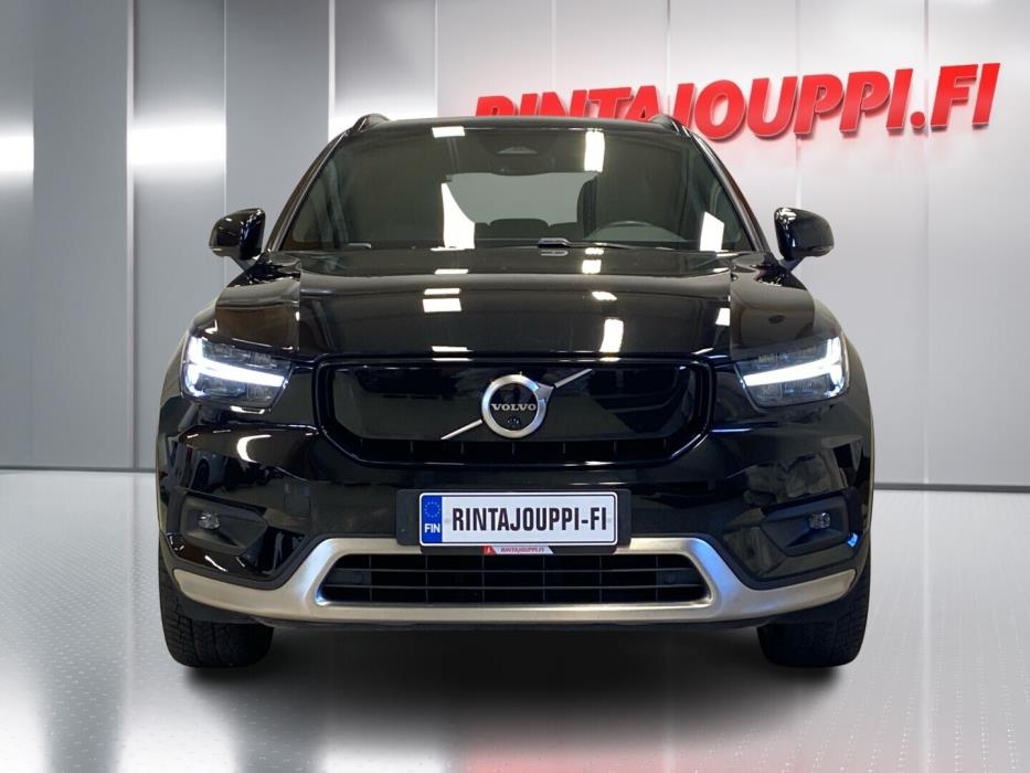 VOLVO XC40 2021