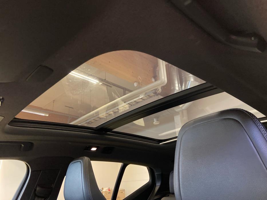 VOLVO XC40 2021
