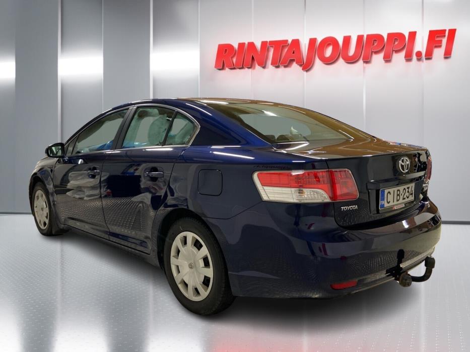 TOYOTA Avensis 2011