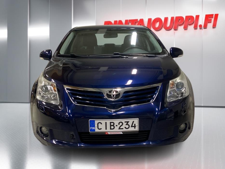 TOYOTA Avensis 2011