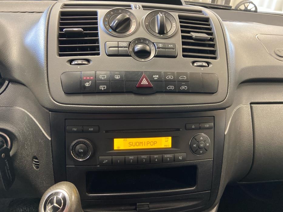 MERCEDES-BENZ Vito 2011