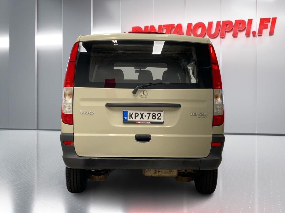 MERCEDES-BENZ Vito 2011