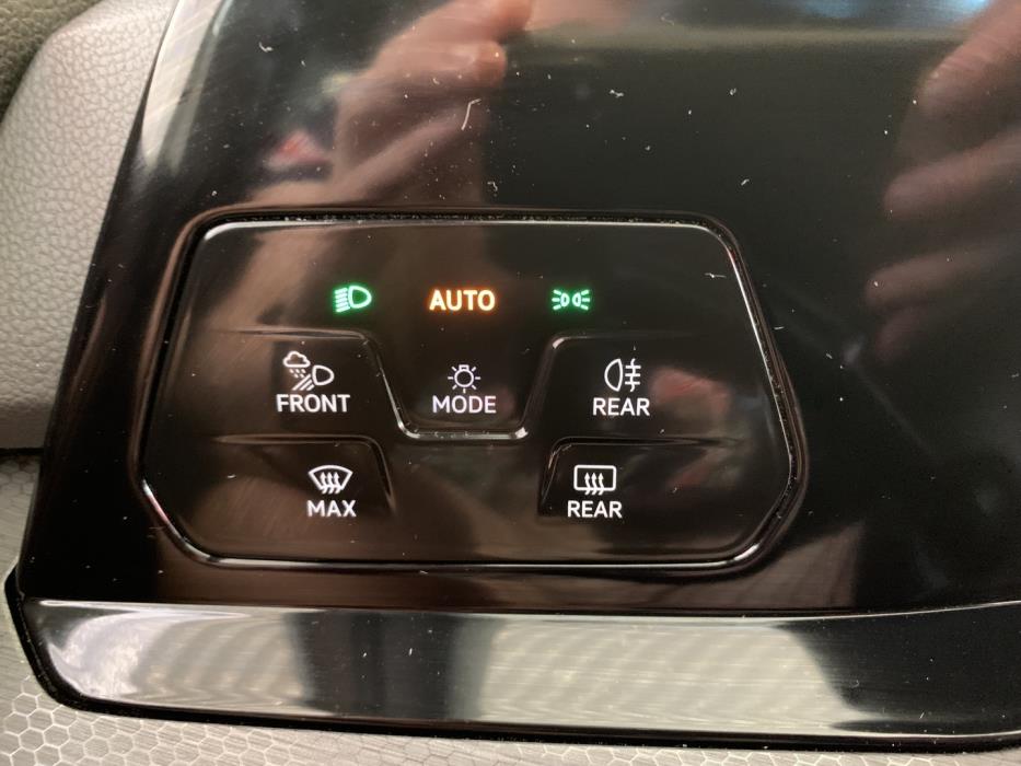 VOLKSWAGEN Golf 2021