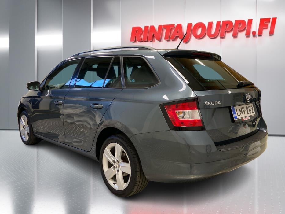 SKODA Fabia 2016