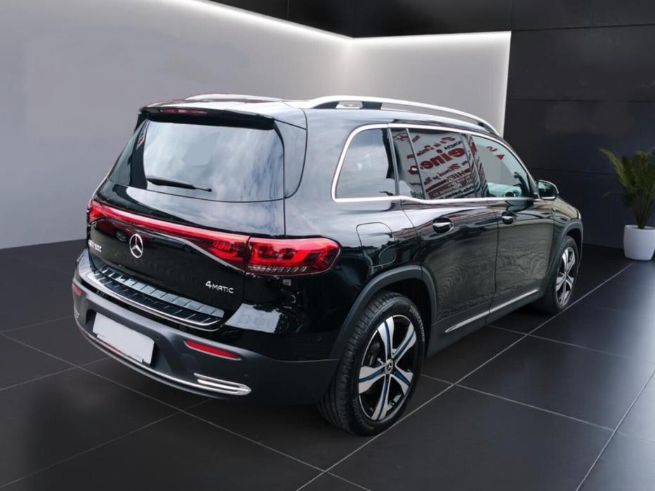 MERCEDES-BENZ EQB 2022