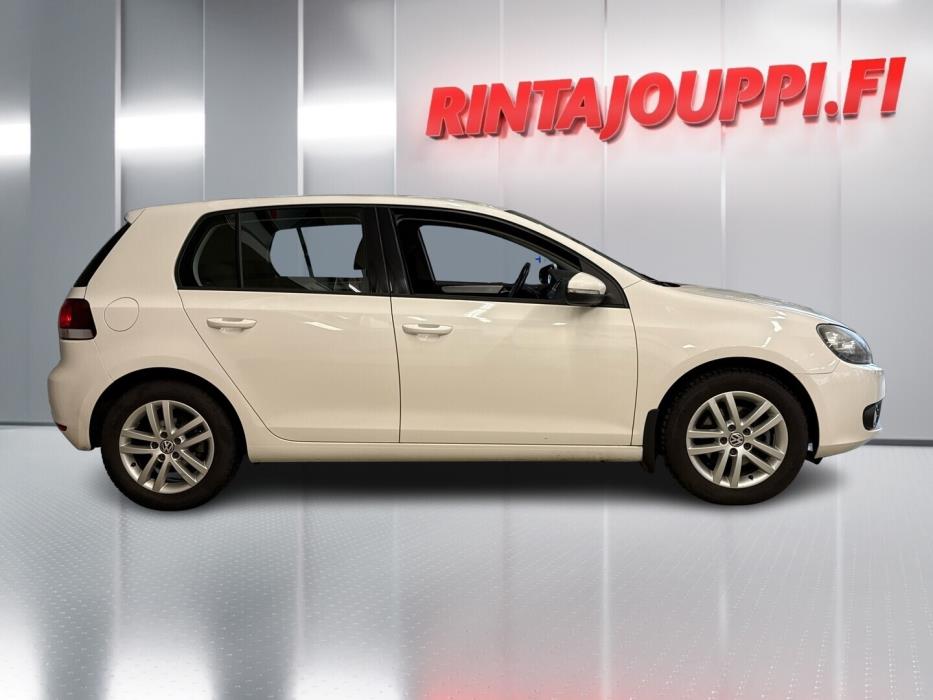 VOLKSWAGEN Golf 2011