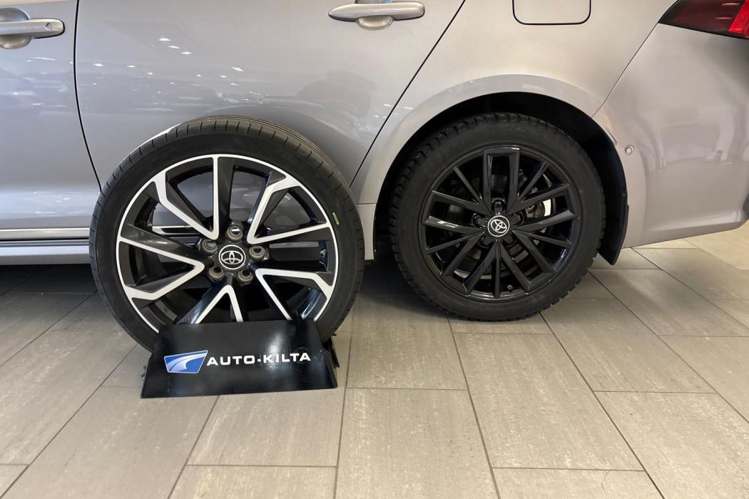 TOYOTA Corolla 2019