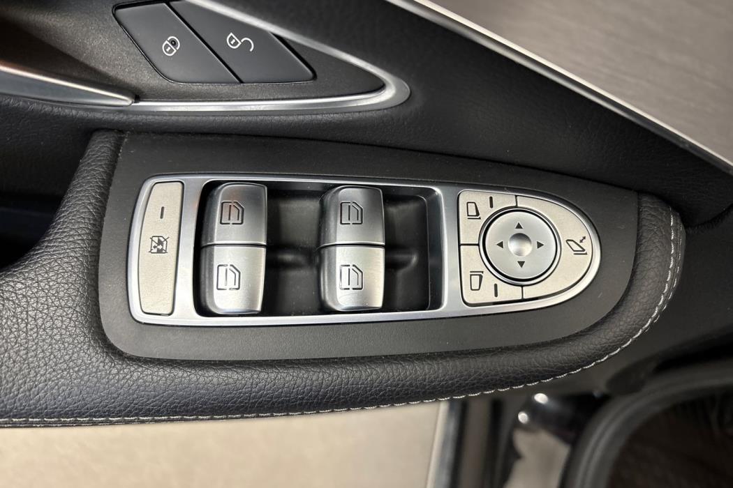 Mercedes-Benz C 2018